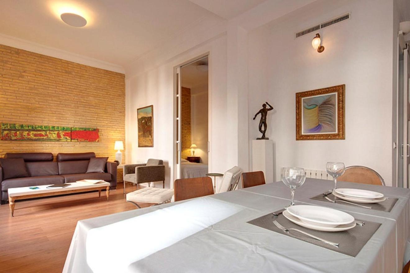 Beds & Breaks Strauss Lägenhet Valencia Exteriör bild