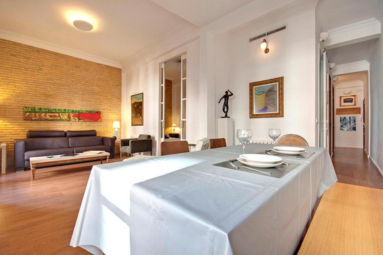 Beds & Breaks Strauss Lägenhet Valencia Exteriör bild